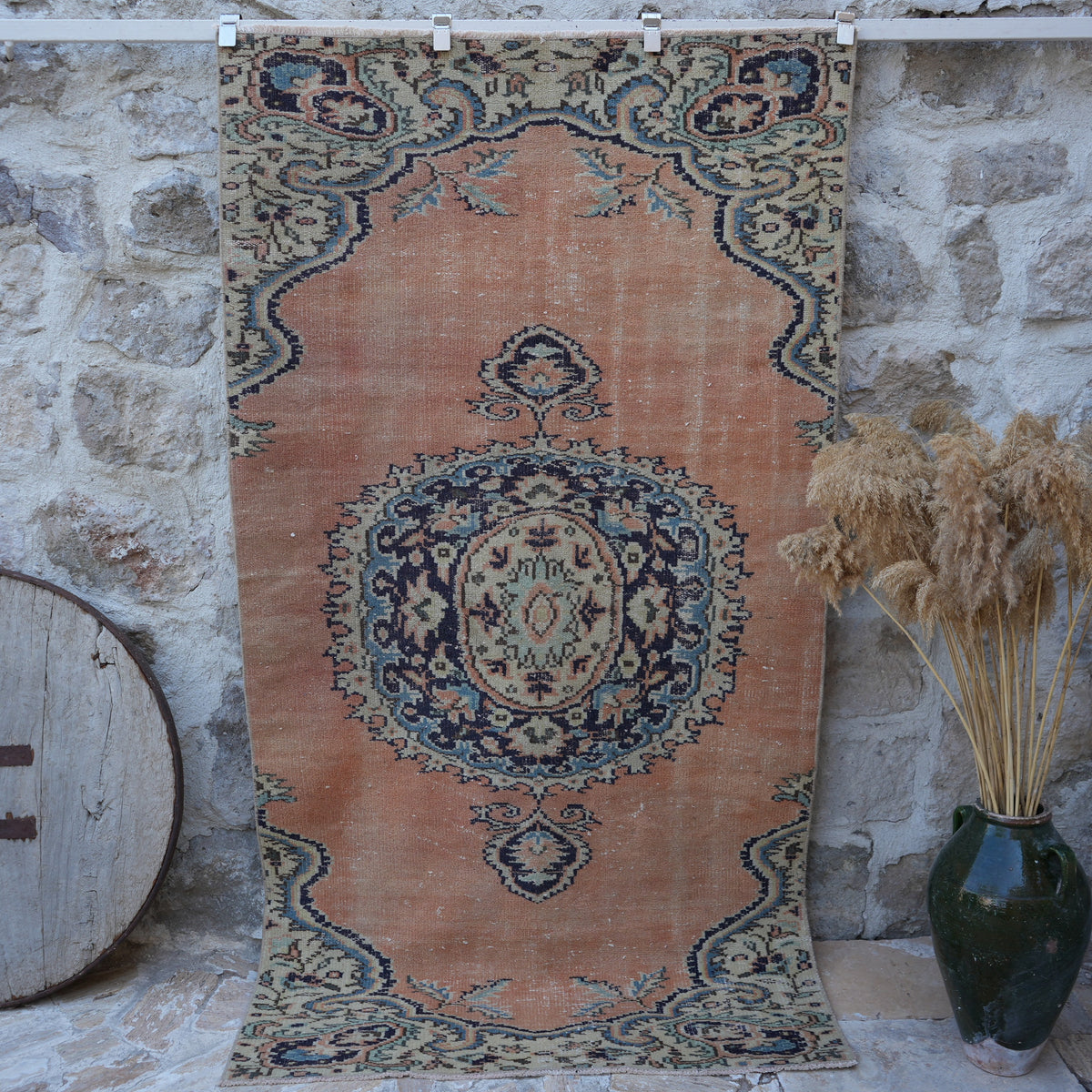 Orange 4' x 8' vintage turkish rug with geometric design, handmade in Turkey – Simonne.
