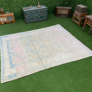 Yarrow - Vintage Turkish Rug