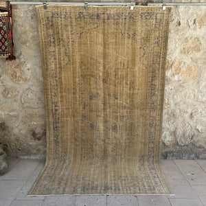 Dottie - Vintage Turkish Rug