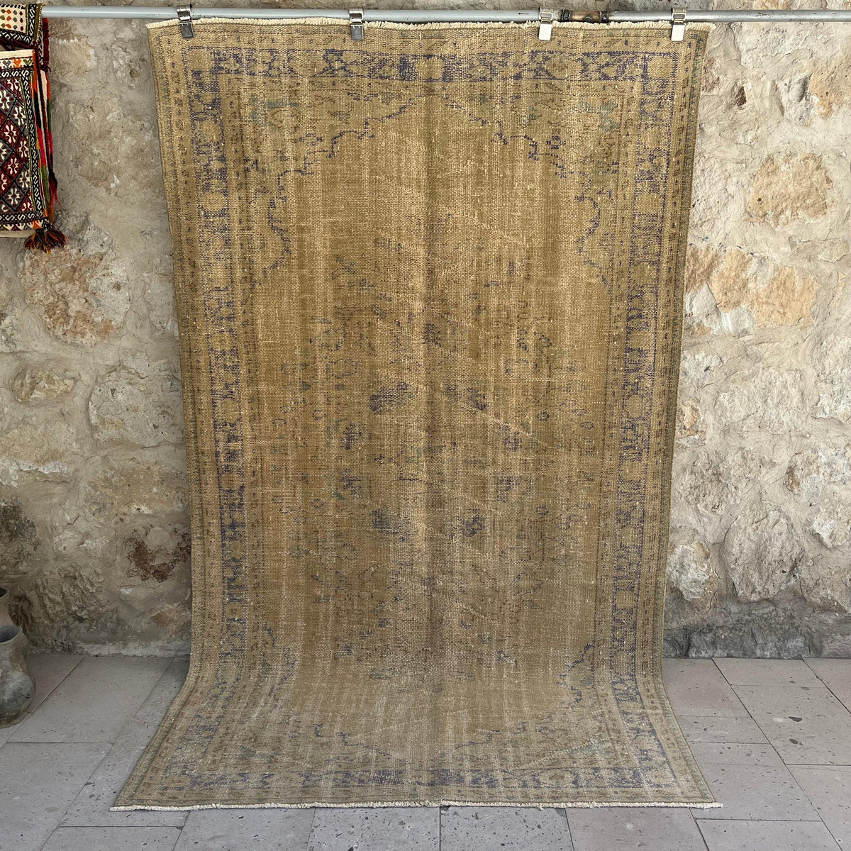 Blue 5' x 9' vintage turkish rug with medallion design, handmade in Turkey – Dottie.