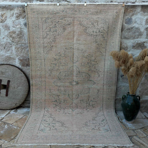 Roberts - Vintage Turkish Rug