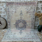 Beige 7' x 10' vintage turkish rug with medallion design, handmade in Turkey – Huntley.