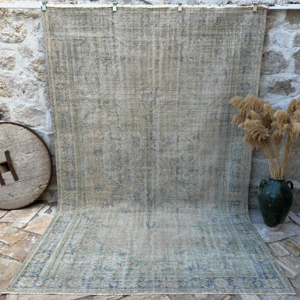 Beige 7' x 10' vintage turkish rug with neutral design, handmade in Turkey – Kenton.