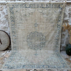 Florence  - Vintage Turkish Rug