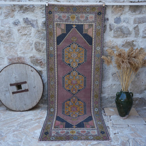 Wylma - Vintage Turkish Rug