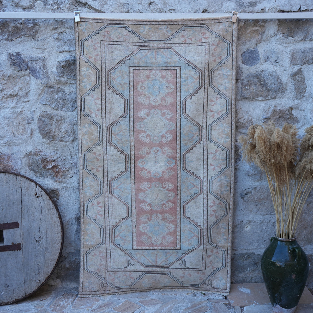 Beige 4' x 7' vintage wool rug with traditional design, handmade in Turkey – Harli.