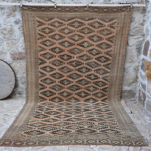 Farra - Vintage Wool Rug