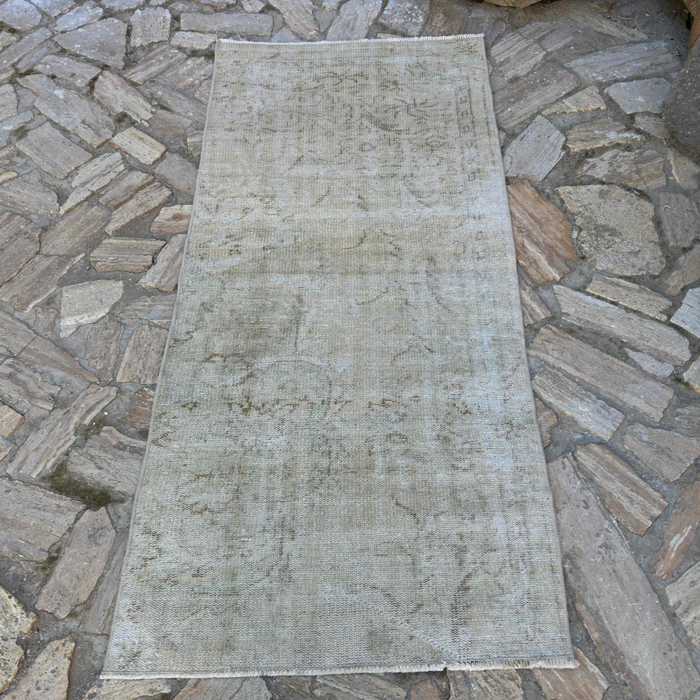 Warburton 3' x 6'3''