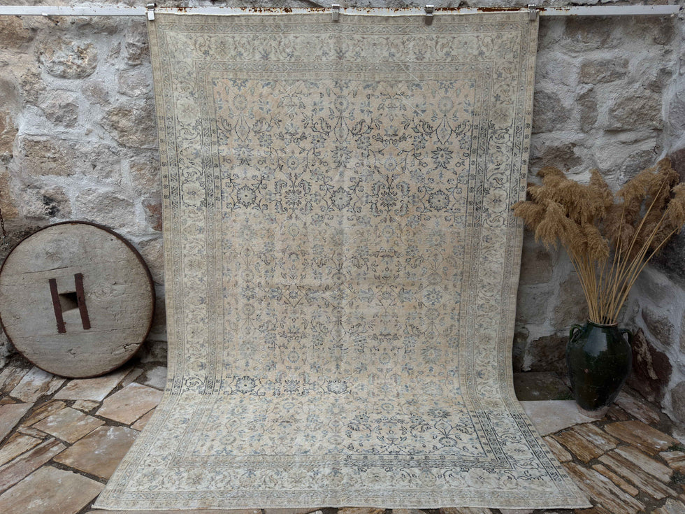 Welcome to Kirmen™ - Shop One-of-a Kind Hand-Knotted Rugs – Kirmen Rugs