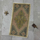 Pale Pink 2' x 3' wool vintage rug with traditional design, handmade in Turkey – Monika.