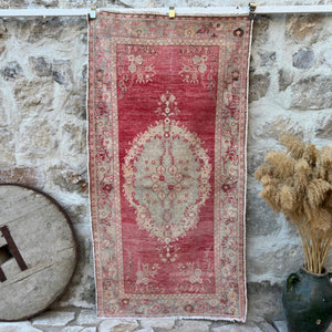 Gustavo - Wool Vintage Rug