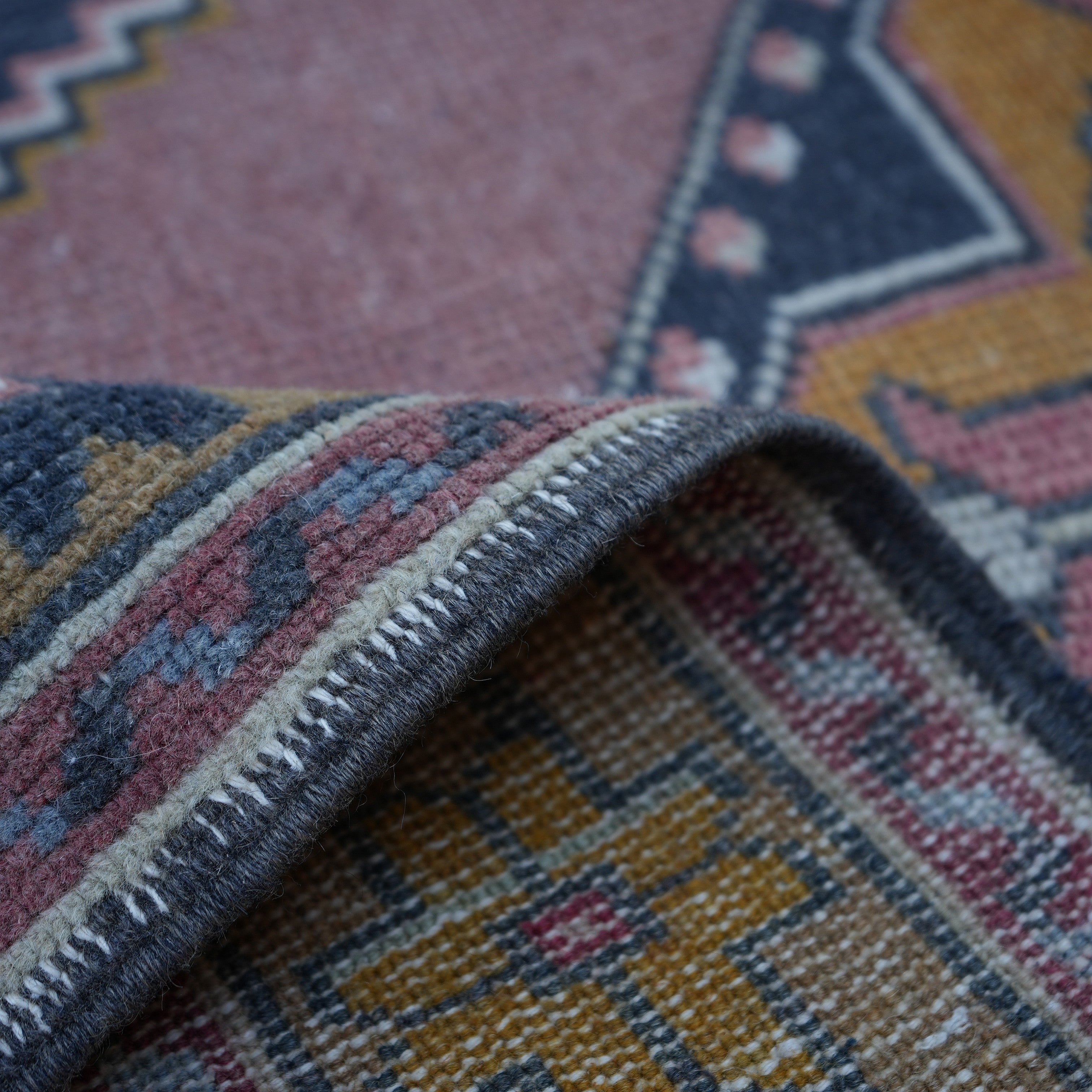 Wylma - Vintage Turkish Rug